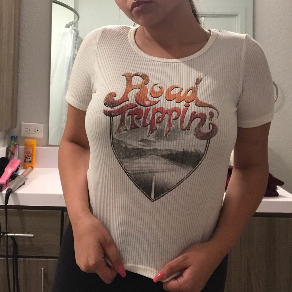 Tilly’s graphic top